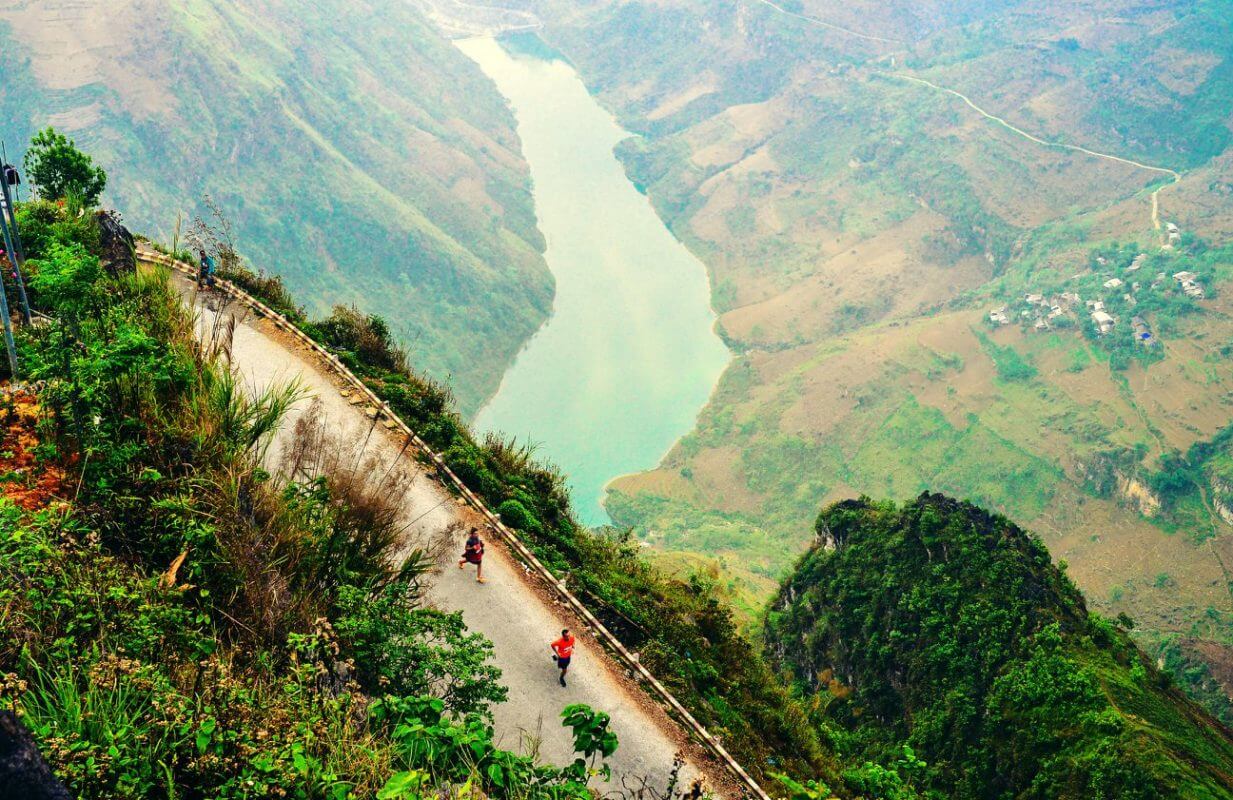 Cung đường Hạnh Phúc tại giải chạy Hà Giang Marathon 2019