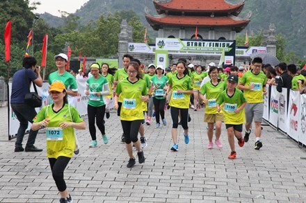 Chạy để khám phá Di sản văn hóa và thiên nhiên thế giới tại giải Tràng An Marathon 