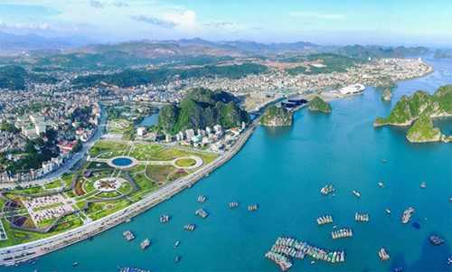 Vi vu Hạ Long đầy nắng gió với giải Halongbay Heritage International Marathon 2019