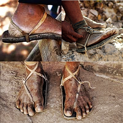 Bộ tộc Tarahumara - giày chạy bộ có phải một cú lừa?
